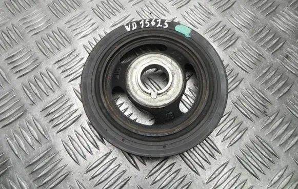 Citroen Berlingo Fuel pump gear (pulley) E110124A VD15625