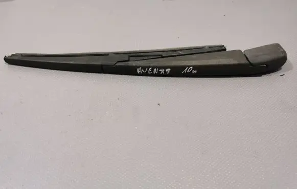 Toyota Avensis T270 Rear wiper blade arm