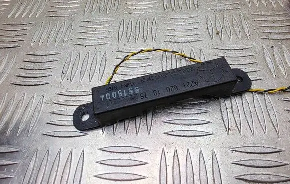 Mercedes-Benz S W221 Keyless system antenna A2218201875
