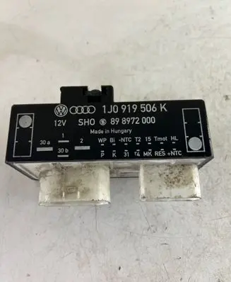 Seat Toledo II (1M) Coolant fan relay 1J0919506K 898972000