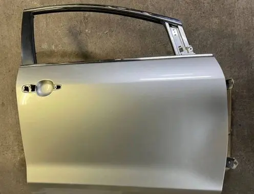 Mazda CX-7 Front door