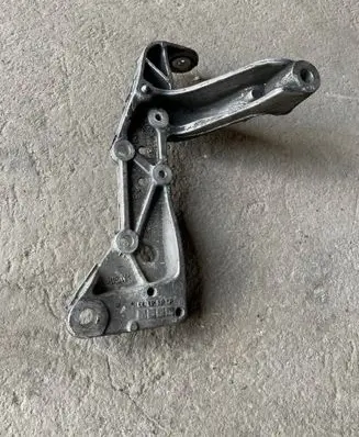 Audi A3 S3 8P Front lower control arm/wishbone 1K0199296E