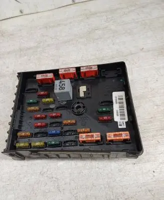Volkswagen PASSAT B6 Fuse module 3C0937125 19100885 20089