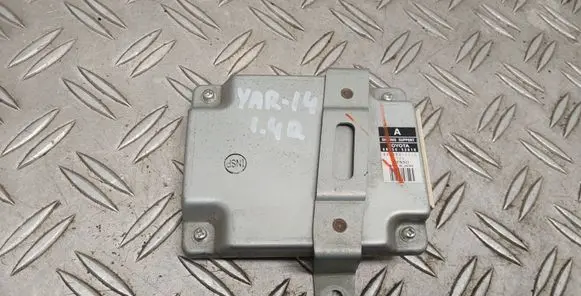 Toyota Yaris Other control units/modules 8815052010