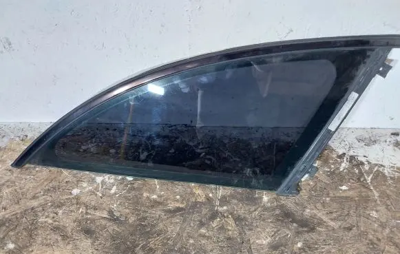 Mercedes-Benz R W251 Rear side window