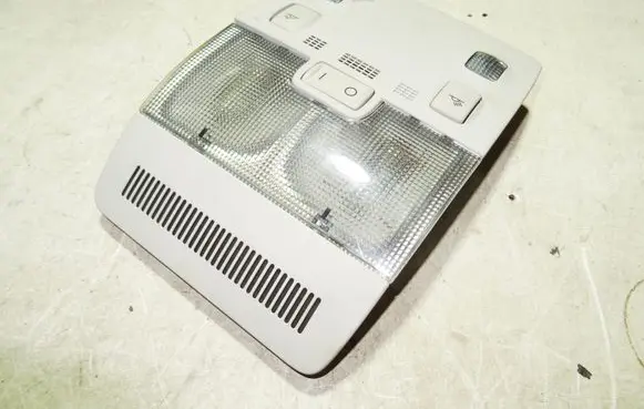 Audi A4 S4 B7 8E 8H Front seat light 8E0951177