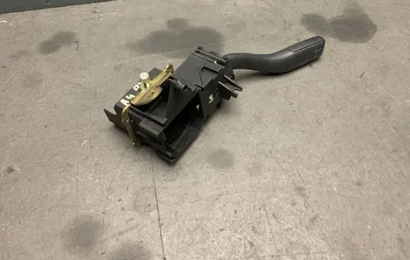 Audi A4 S4 B6 8E 8H Indicator stalk 8E0953513