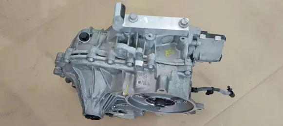 Peugeot 3008 I Manual 7 speed gearbox 9830123780