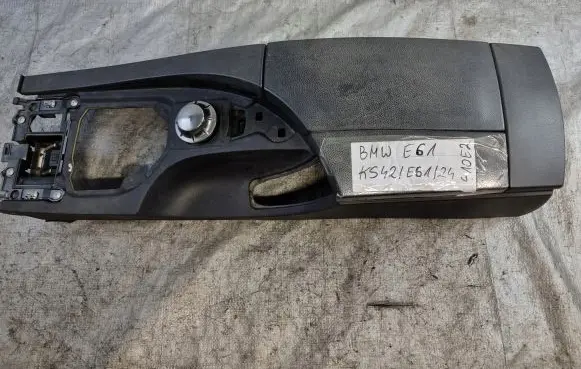 BMW 5 E60 E61 Center console 703408 6727584