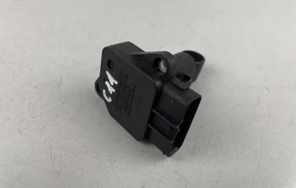 Subaru Legacy Mass air flow meter 22680AA310 1974002090