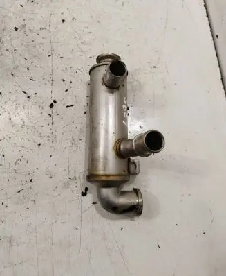 Peugeot 308 SW EGR valve cooler 9646762280 79998D VP1U3H9P445BB
