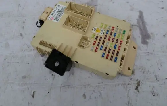 KIA Ceed Fuse module 91950A2040