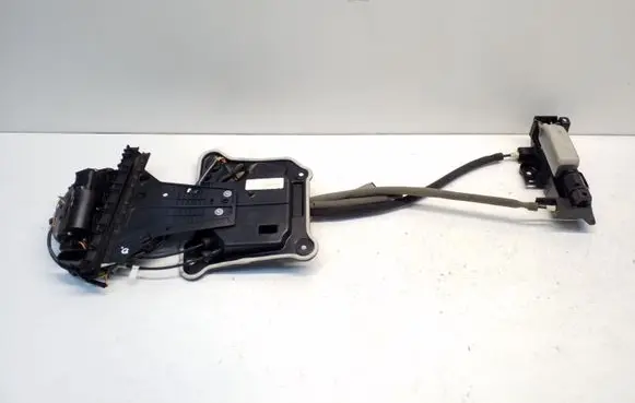 Chrysler Pacifica Sliding door lock 