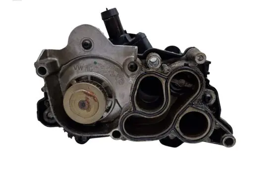 Volkswagen Jetta VI Water pump 04E121600H 04E121042C