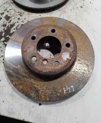 BMW 5 E60 E61 Front brake disc