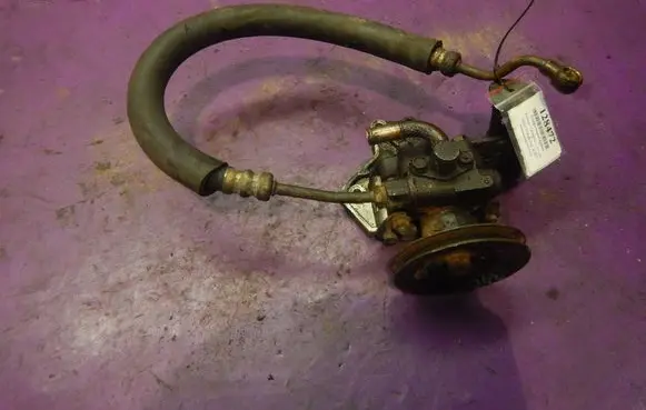 Daewoo Polonez Power steering pump