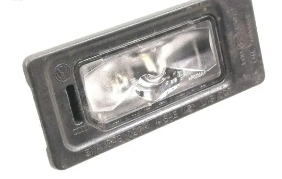 Skoda Fabia Mk3 (NJ) Number plate light 5NA943021