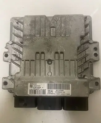Peugeot 508 Engine control unit/module S180123001