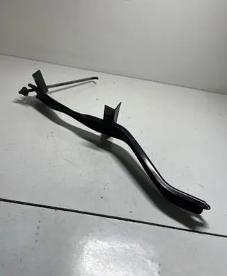Toyota Corolla Verso AR10 Battery bracket 