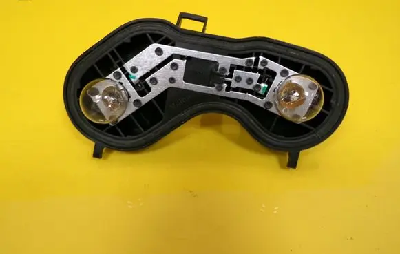 Renault Megane II Tail light bulb cover holder 89026012