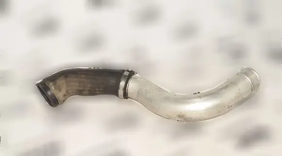 BMW 5 E39 Intercooler hose/pipe