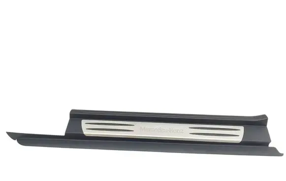 Mercedes-Benz SLK R171 Front sill trim cover A1716800135 1716800135