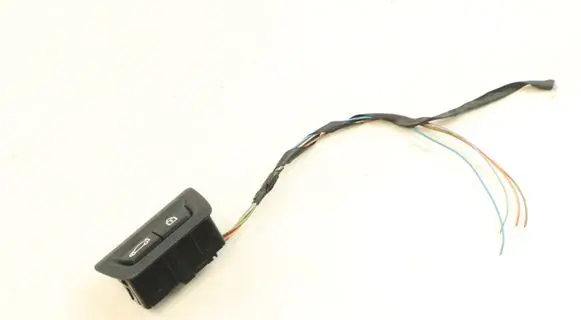 BMW X3 F25 Tailgate/boot open switch button 9162645 549583011