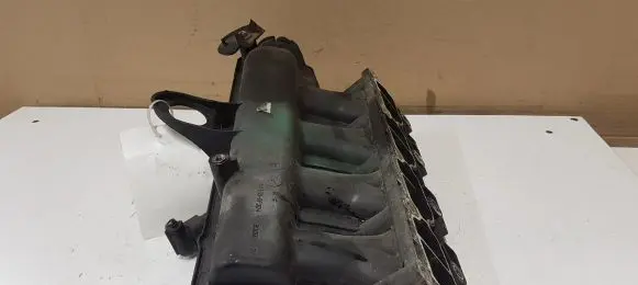 Opel Corsa C Intake manifold B309 73501353
