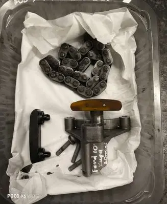 Ford Kuga I Slide rail for timing chain 268D002 MTEIV3 268D004