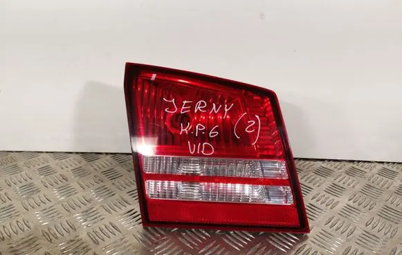 Dodge Journey Tailgate rear/tail lights 04806369AA
