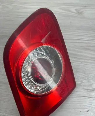 Volkswagen PASSAT B6 Tailgate rear/tail lights 3C9945093