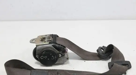 Audi A6 S6 C5 4B Front seatbelt 560586001 E1040240