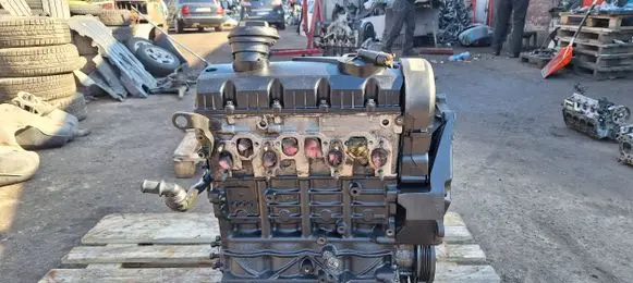 Ford Galaxy Engine AUY 038103373R