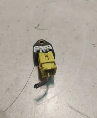KIA Ceed Airbag deployment crash/impact sensor 95930A6000 A6FLD8MY46083