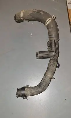 Ford Focus Engine coolant pipe/hose 9684589080
