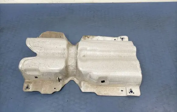 Exhaust heat shield