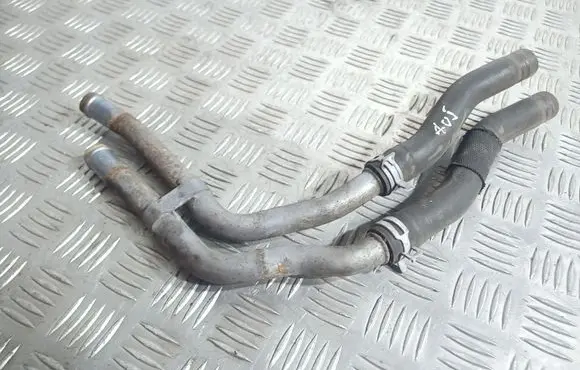 Land Rover Discovery 3 - LR3 Engine coolant pipe/hose