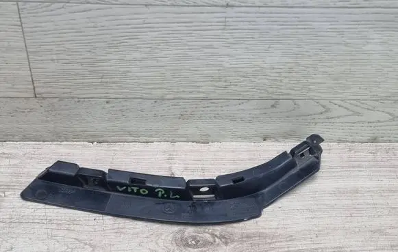 Front bumper mounting bracket
