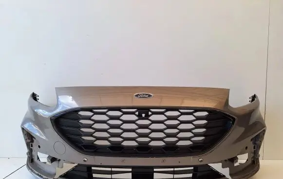 Ford Focus ST Front bumper LV4B-17D957-H