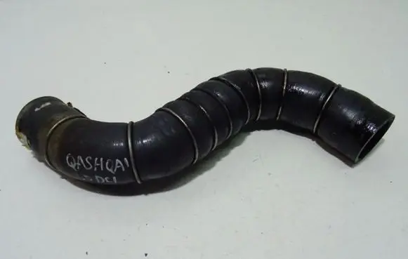 Nissan Qashqai Coolant pipe/hose 