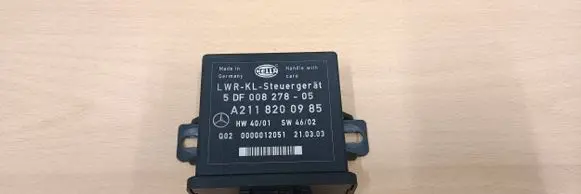 Mercedes-Benz E W211 Light module LCM A2118200985 5DF00827805