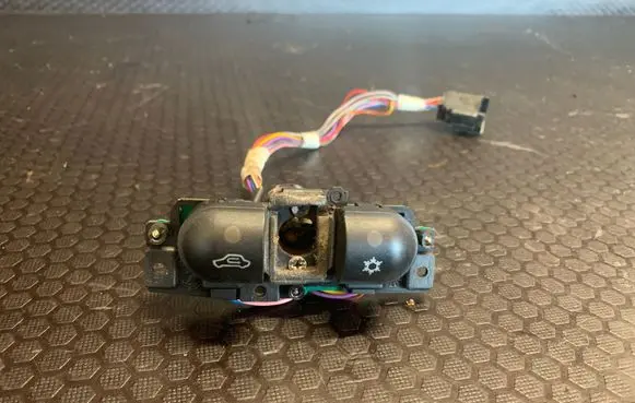 Fiat Coupe Air circulation switch 5004409