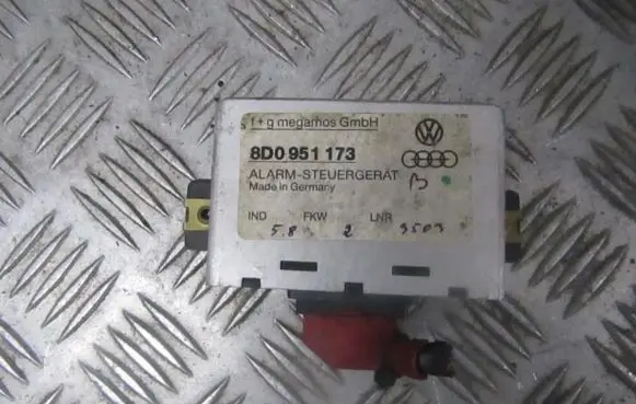 Audi A4 S4 B5 8D Other control units/modules 8d0951173