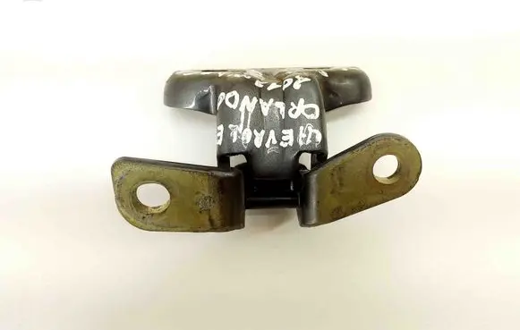 Chevrolet Orlando Rear door upper hinge P11306