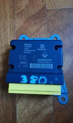 Renault Captur II Airbag control unit/module 085105725R