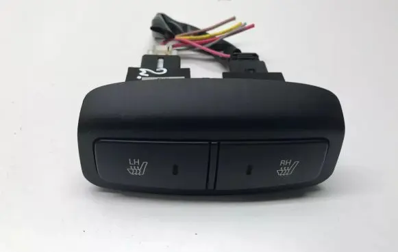 Hyundai Tucson JM Seat heating switch 933402E001 933202E001