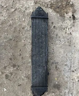 Ford Mondeo MK IV Intercooler radiator