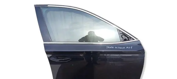 Skoda Octavia Mk4 Front door 
