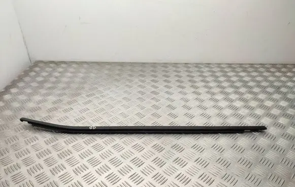 Citroen C3 Aircross Rear door glass trim molding 39126277