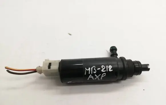 Mercedes-Benz E W212 Windscreen/windshield washer pump A2108691221